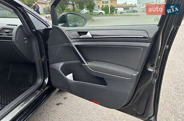 Универсал Volkswagen Golf 2014 в 
