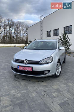Универсал Volkswagen Golf 2010 в Луцке
