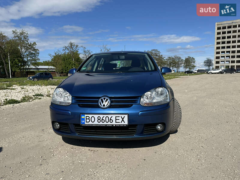 Хетчбек Volkswagen Golf 2007 в Тернополі