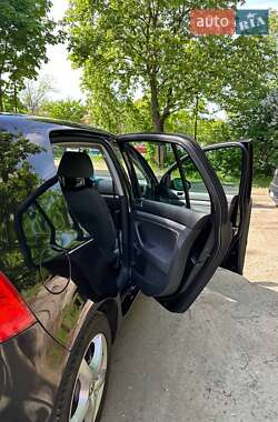 Хэтчбек Volkswagen Golf 2007 в 
