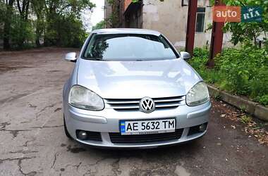 Хэтчбек Volkswagen Golf 2008 в Днепре