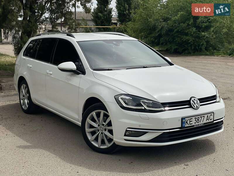 Volkswagen Golf 2020