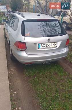 Универсал Volkswagen Golf 2013 в 