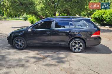 Универсал Volkswagen Golf 2009 в 