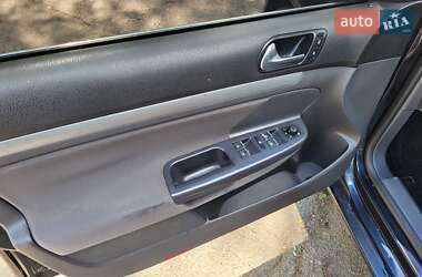Универсал Volkswagen Golf 2009 в 