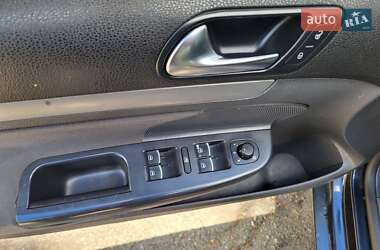 Универсал Volkswagen Golf 2009 в 