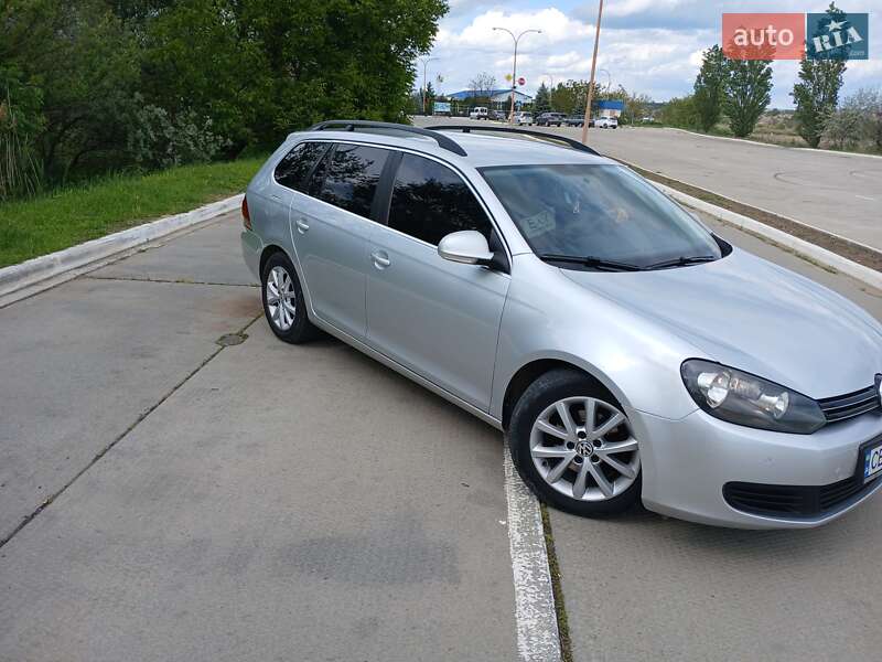 Универсал Volkswagen Golf 2011 в Новой Одессе