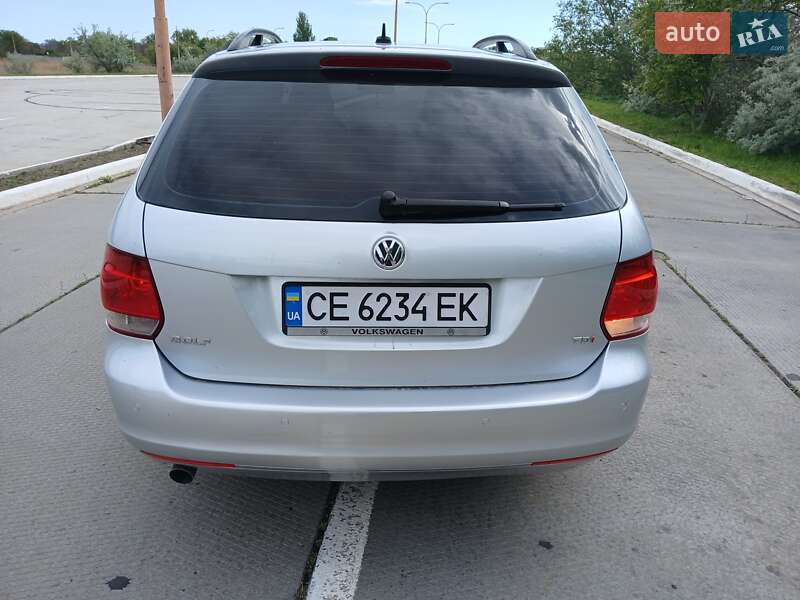 Универсал Volkswagen Golf 2011 в Новой Одессе