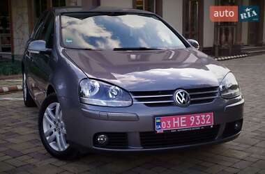 Хэтчбек Volkswagen Golf 2008 в Кременчуге