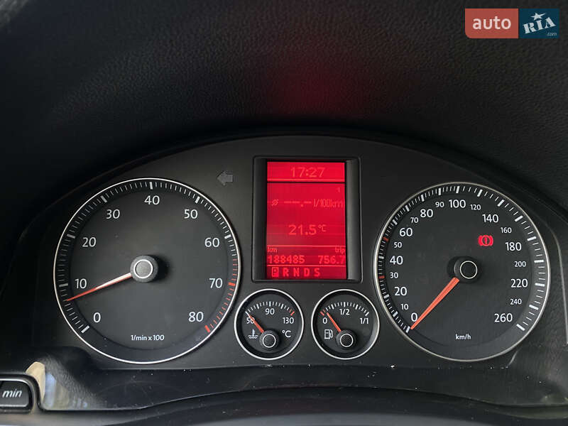 Универсал Volkswagen Golf 2009 в Днепре