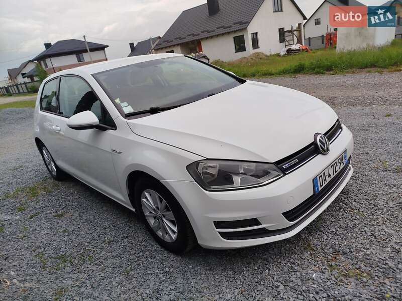 Хетчбек Volkswagen Golf 2014 в Рівному