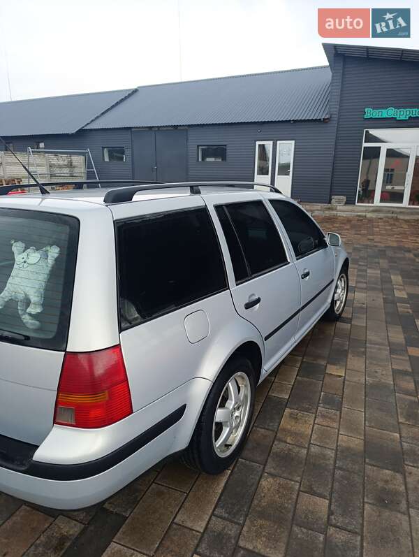 Універсал Volkswagen Golf 1999 в Великій Багачці