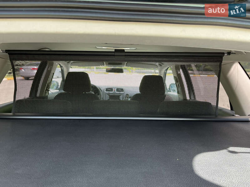 Универсал Volkswagen Golf 2011 в Буче