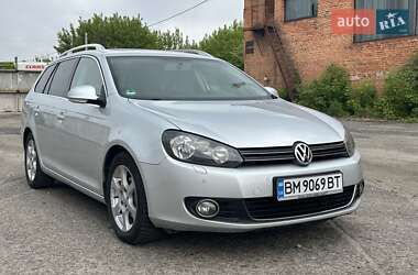 Універсал Volkswagen Golf 2010 в 