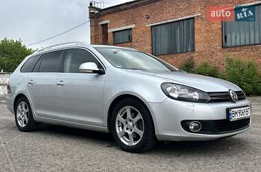 Універсал Volkswagen Golf 2010 в 