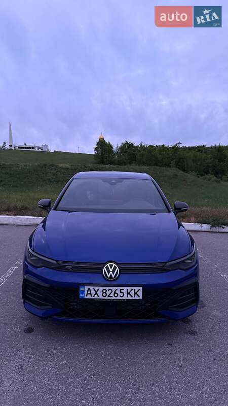 Хетчбек Volkswagen Golf 2025 в Харкові