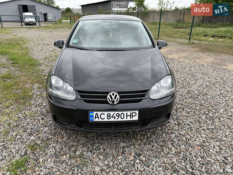 Volkswagen Golf 2005