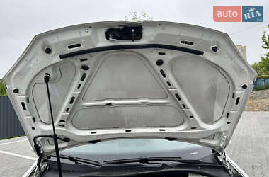 Хетчбек Volkswagen Golf 2008 в 