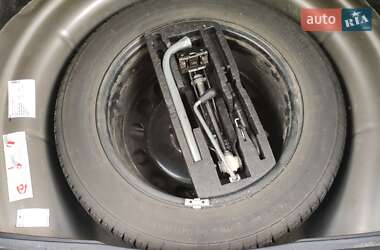 Универсал Volkswagen Golf 2011 в 