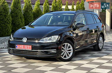 Универсал Volkswagen Golf 2017 в 