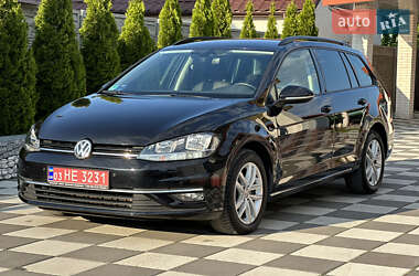 Универсал Volkswagen Golf 2017 в 