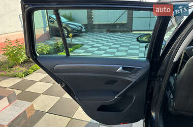 Универсал Volkswagen Golf 2017 в 