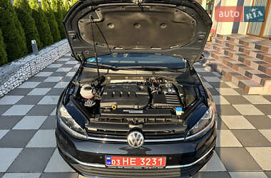 Универсал Volkswagen Golf 2017 в 
