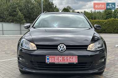 Універсал Volkswagen Golf 2015 в 
