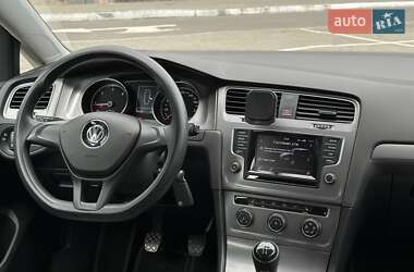 Універсал Volkswagen Golf 2015 в 