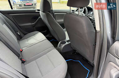 Універсал Volkswagen Golf 2009 в 