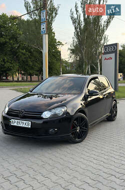 Хетчбек Volkswagen Golf 2009 в Запоріжжі
