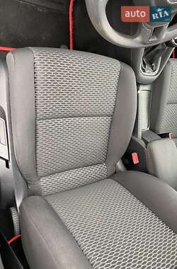 Хетчбек Volkswagen Golf 2010 в 