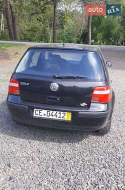 Хэтчбек Volkswagen Golf 2003 в 