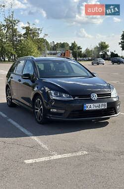 Универсал Volkswagen Golf 2014 в Киеве