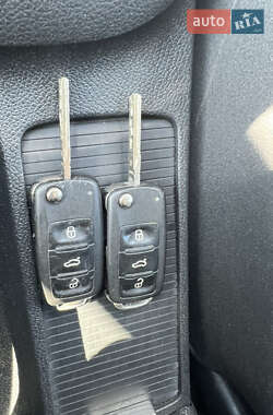 Универсал Volkswagen Golf 2010 в 