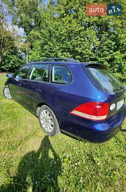 Универсал Volkswagen Golf 2009 в 