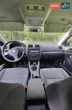 Универсал Volkswagen Golf 2009 в 