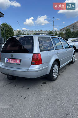 Универсал Volkswagen Golf 2001 в 