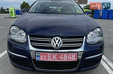 Универсал Volkswagen Golf 2009 в 