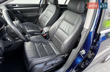 Универсал Volkswagen Golf 2009 в 