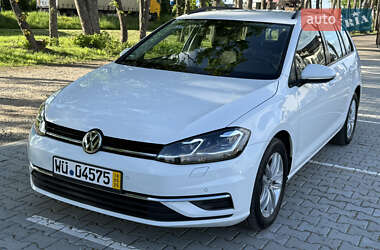Универсал Volkswagen Golf 2019 в Стрые