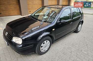 Хетчбек Volkswagen Golf 2000 в Вінниці
