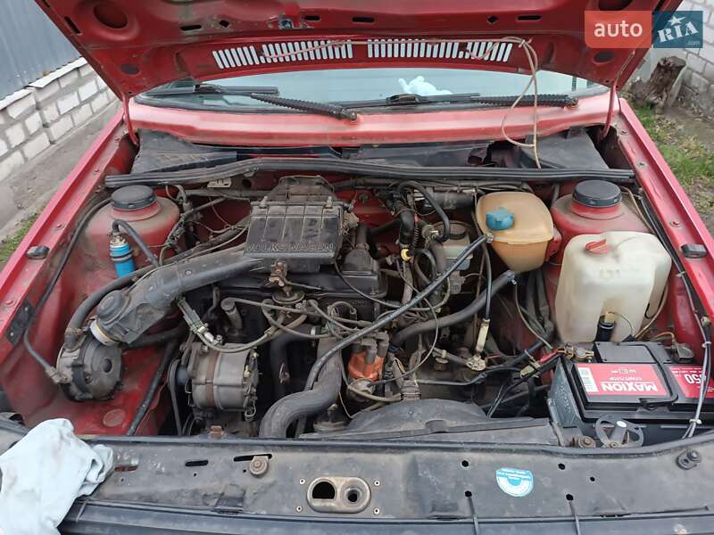 Хетчбек Volkswagen Golf 1987 в Кременчуці