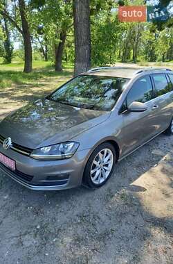 Универсал Volkswagen Golf 2014 в Полтаве