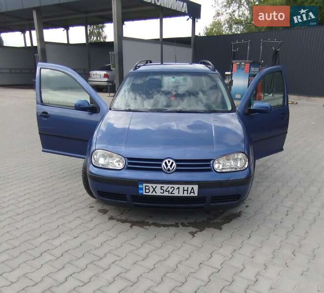 Volkswagen Golf 2003