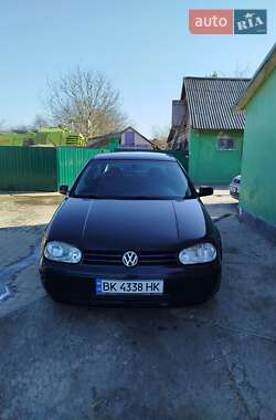 Хетчбек Volkswagen Golf 1999 в Рівному