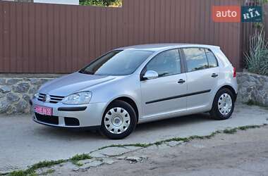 Хетчбек Volkswagen Golf 2005 в Полтаві