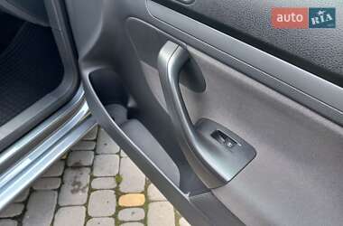 Универсал Volkswagen Golf 2009 в 