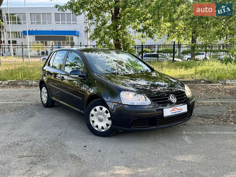 Volkswagen Golf 2005