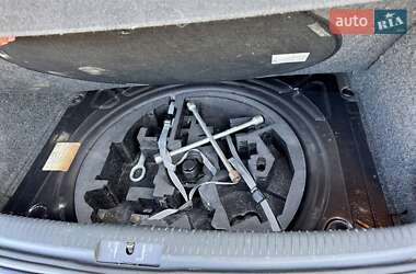 Хетчбек Volkswagen Golf 2005 в 